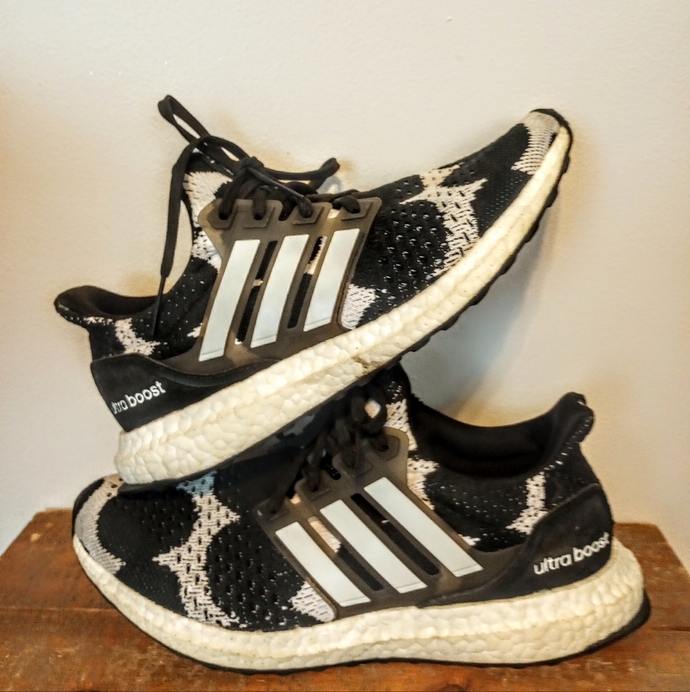 Adidas x Marimekko Print Ultraboost Sneakers - Picture 5 of 9